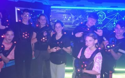 Les internes au laser game!
